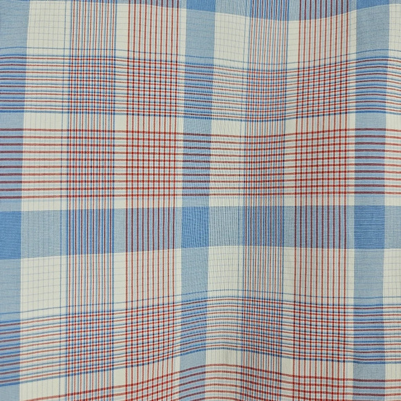 PGA Tour Golf Shorts Red White Blue Plaid Flat Front Lightweight 42 - Picture 2 of 5